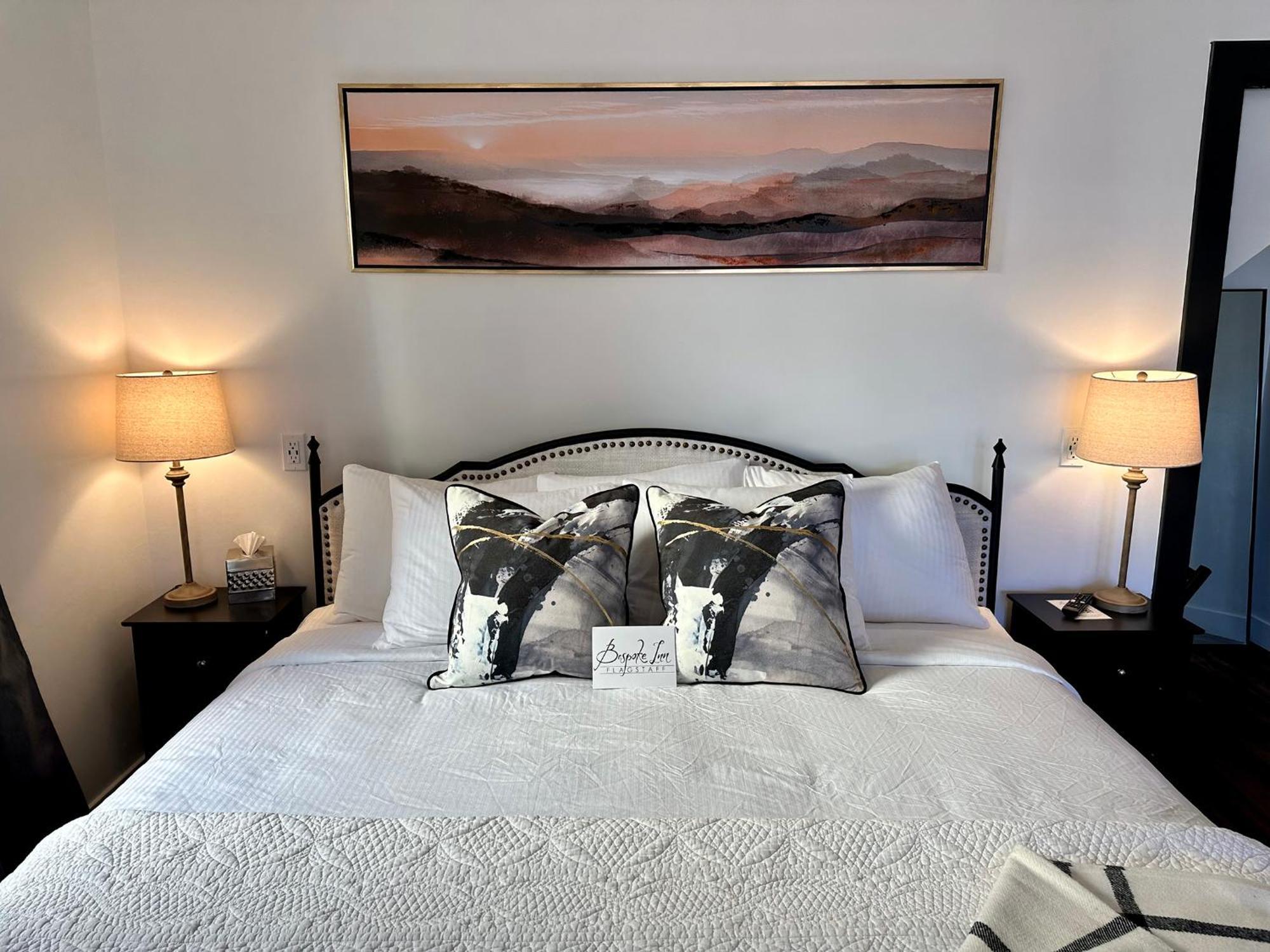 Bespoke Inn سارية العلم المظهر الخارجي الصورة
